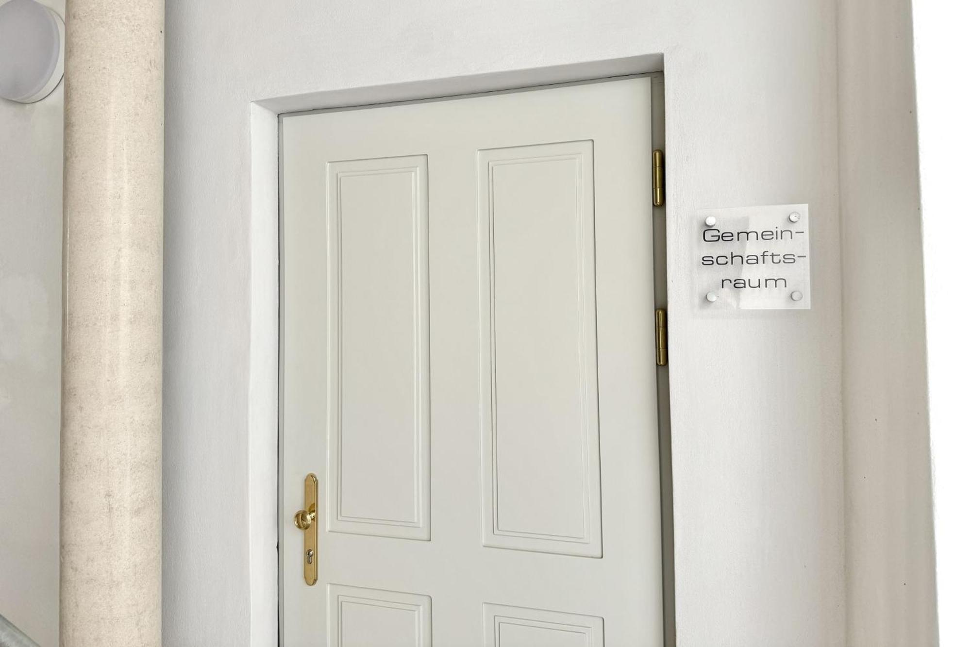ווינר נוישטאדט Modernes Studio Beim Domplatz מראה חיצוני תמונה