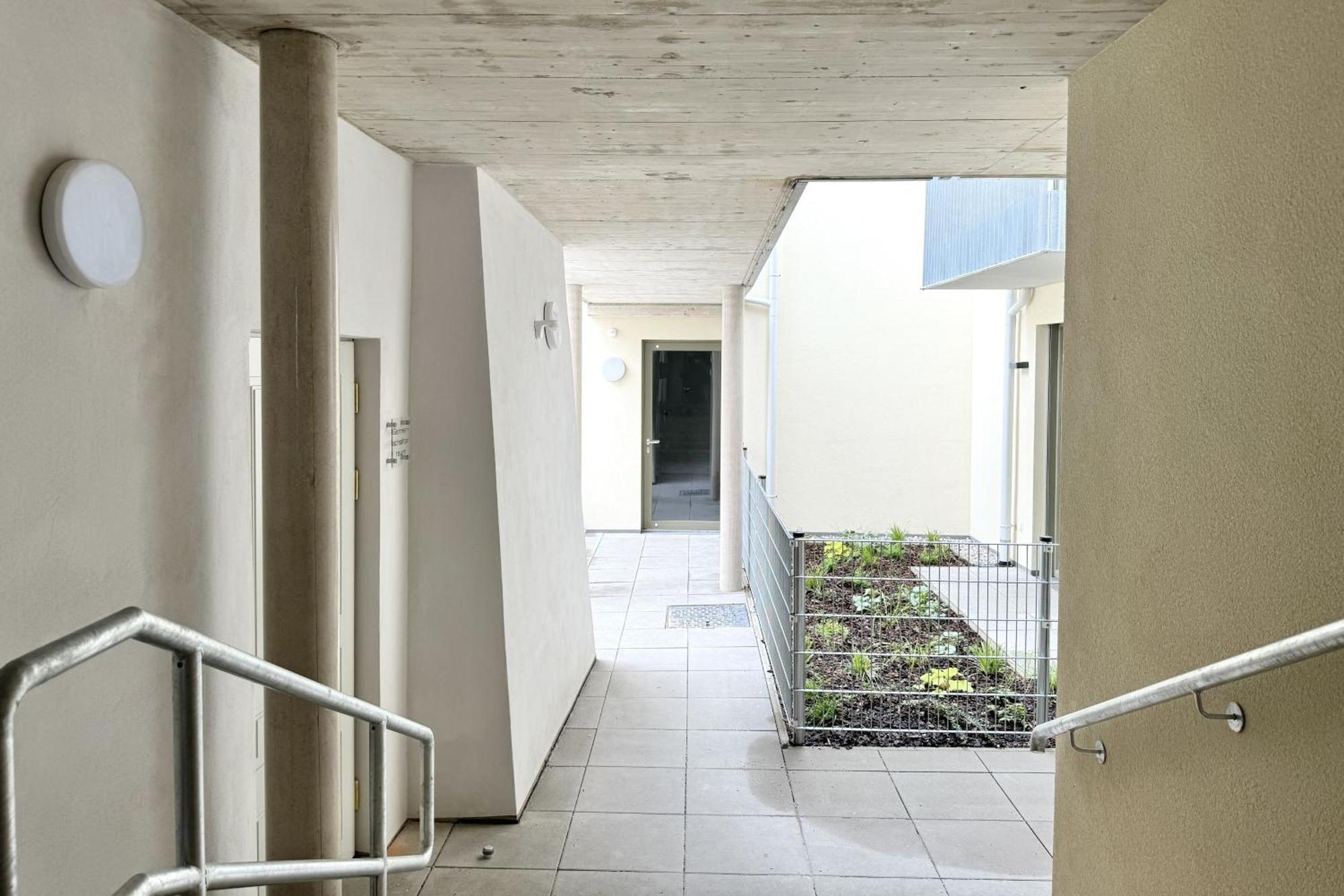 ווינר נוישטאדט Modernes Studio Beim Domplatz מראה חיצוני תמונה