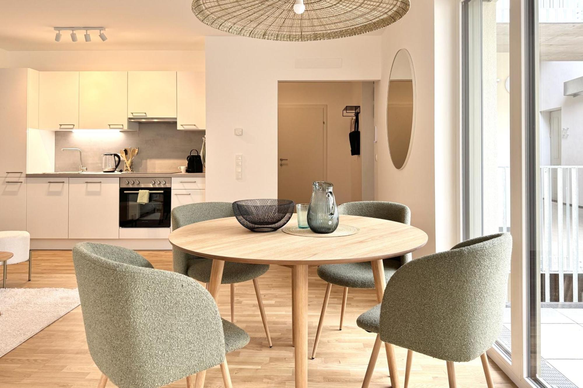 ווינר נוישטאדט Modernes Studio Beim Domplatz מראה חיצוני תמונה